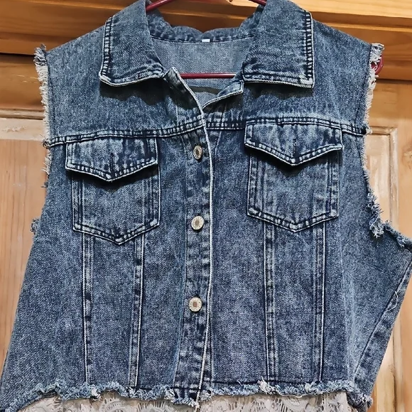 Denim Vest with Lace Bottom - Picture 3 of 5